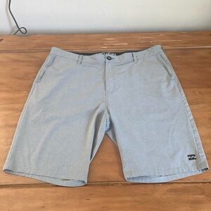 BILLABONG Submersibles Shorts Size 38